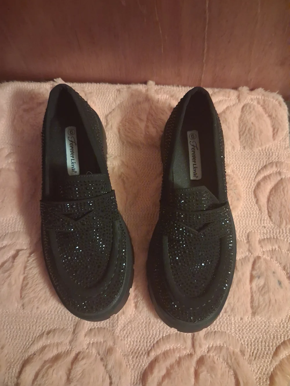 Forever Link Black Glitter Loafers for Women NWOT